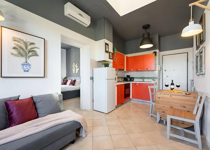 Via Lorenzo Di Credi 3 - Grazioso Appartamento Con Vista, In Piazza Alberti Vicino Stadio, Nelson Mandela Forum E Con Parcheggio Di Fronte - Florence Charming Apartments