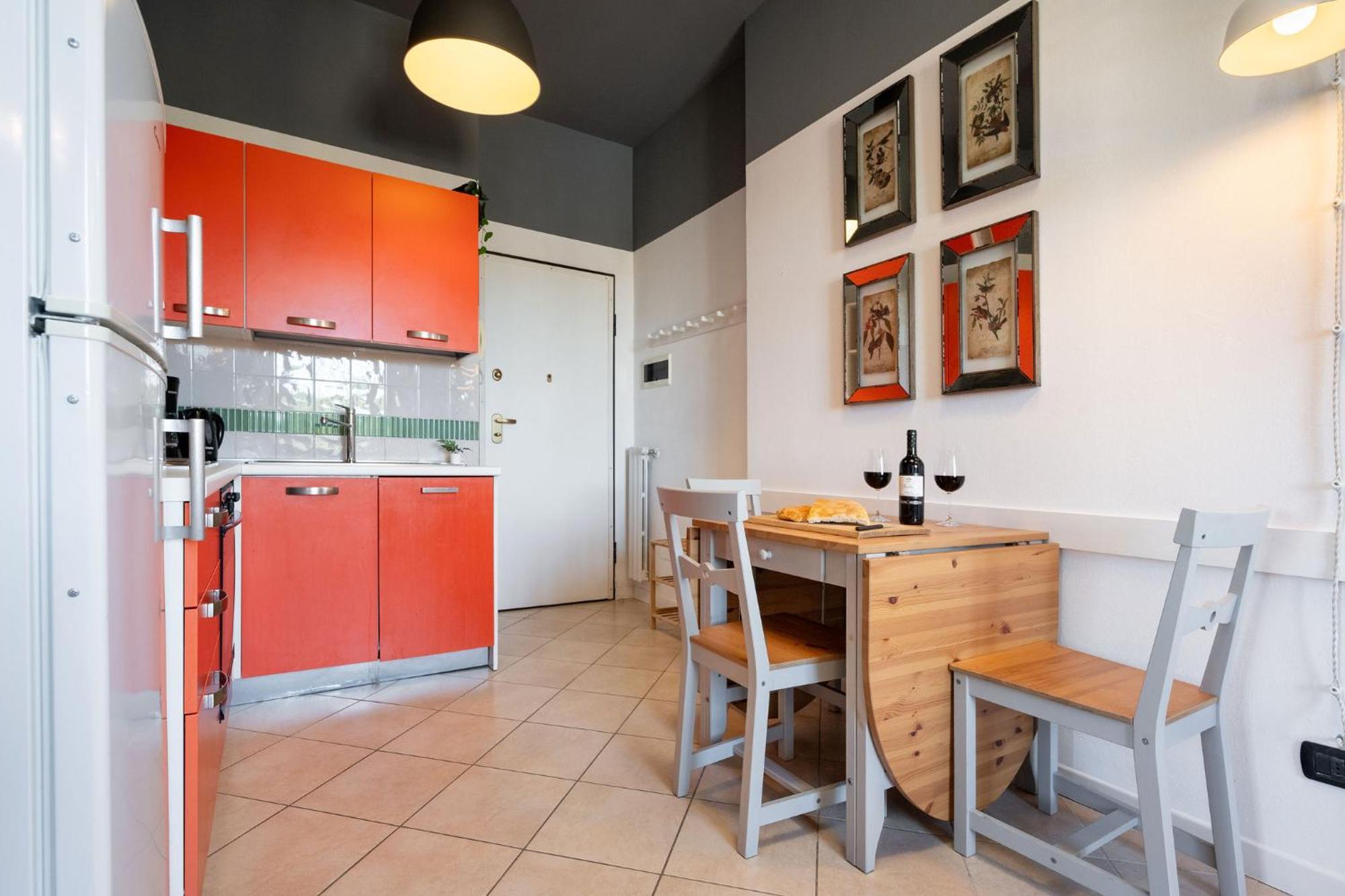 Via Lorenzo Di Credi 3 - Grazioso Con Vista, In Piazza Alberti Vicino Stadio, Nelson Mandela Forum E Con Parcheggio Di Fronte - Charming Apartamento *