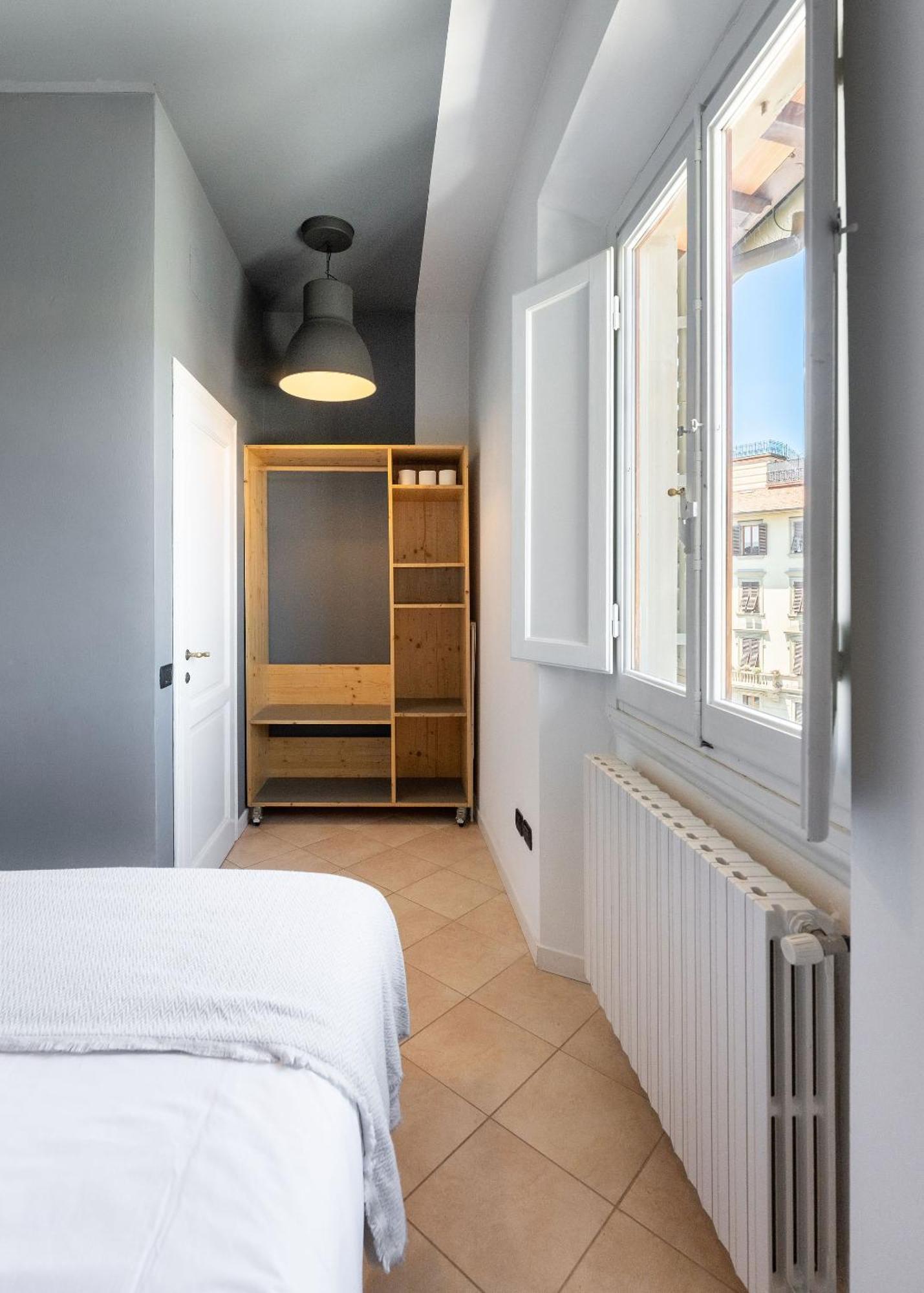 Via Lorenzo Di Credi 3 - Grazioso Con Vista, In Piazza Alberti Vicino Stadio, Nelson Mandela Forum E Con Parcheggio Di Fronte - Charming Apartamento